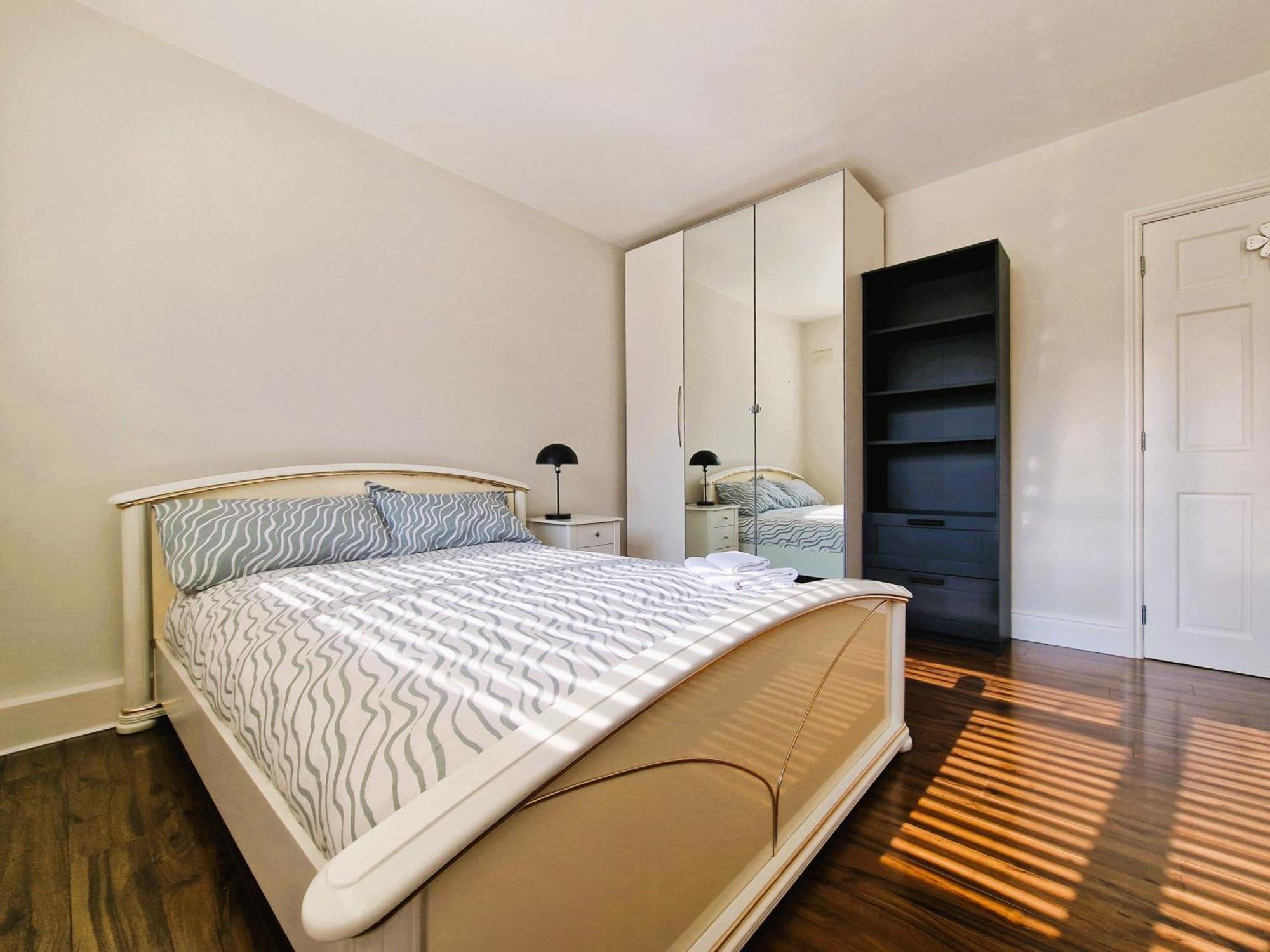 2 Bed Close To Apartamento *